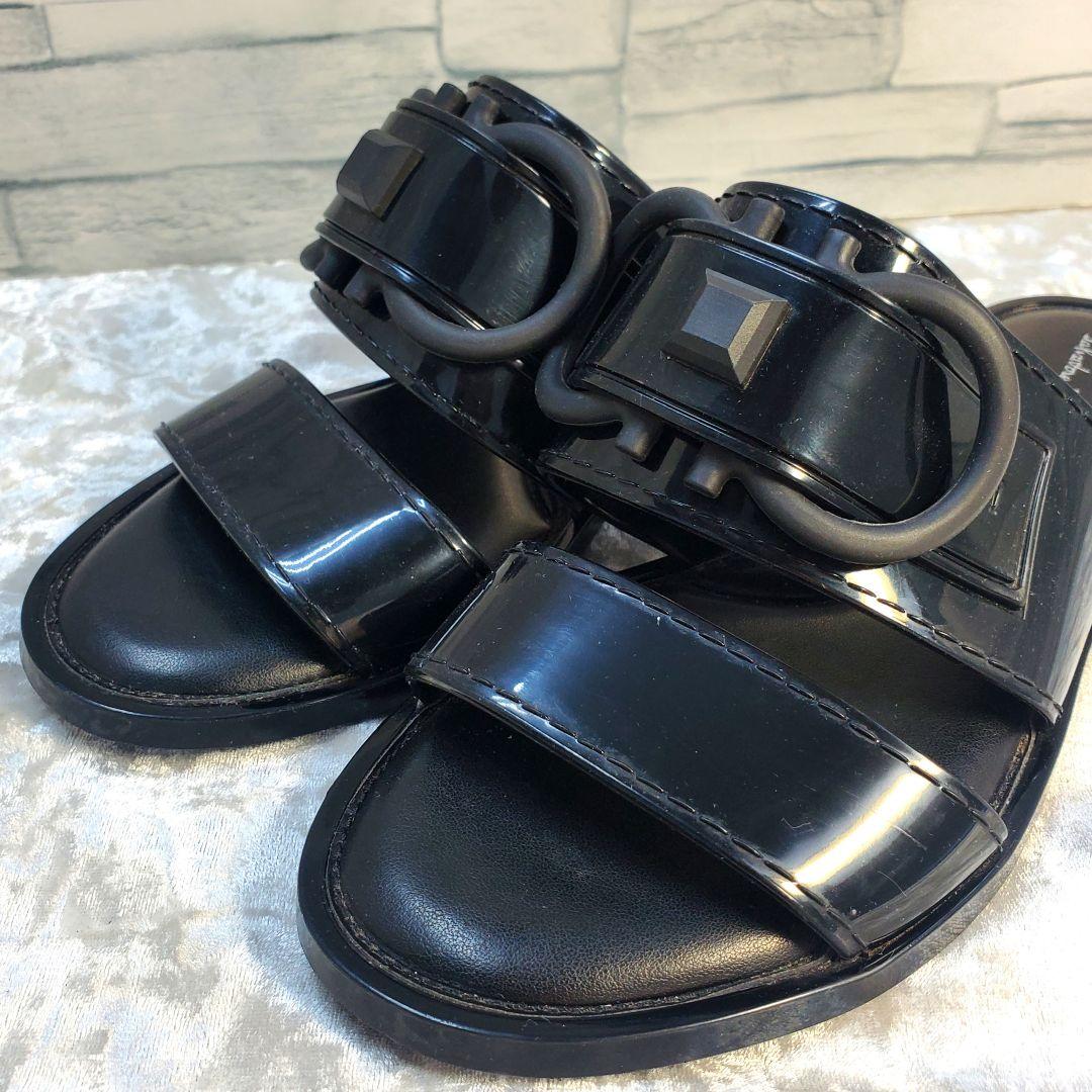 【美品】✨サルヴァトーレフェラガモ 23.5 TARYN サンダル ガンチーニ