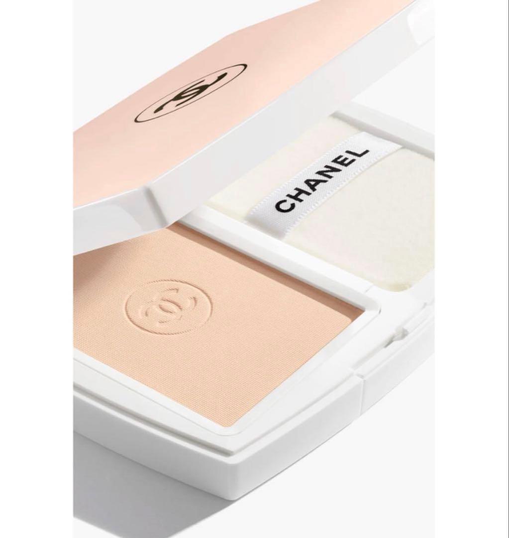 CHANEL ルブラン ブライトニング コンパクト ファンデーション BD01
