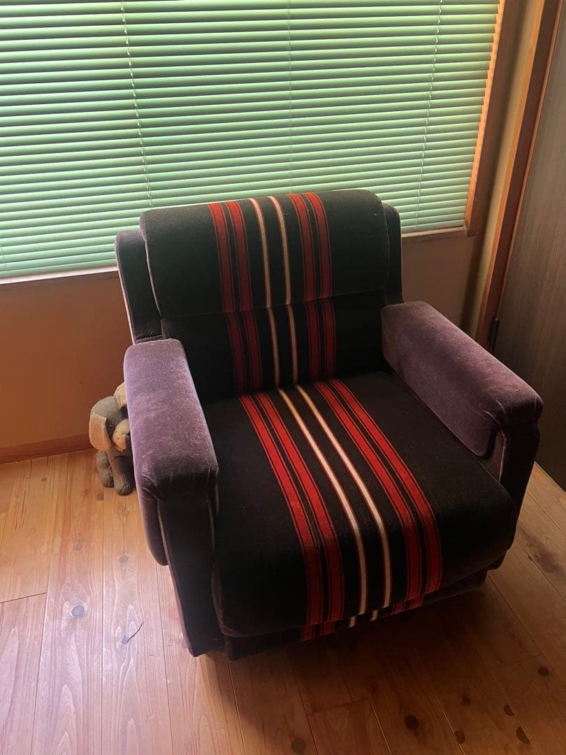モケット　レトロ 椅子　ひとりがけソファー
