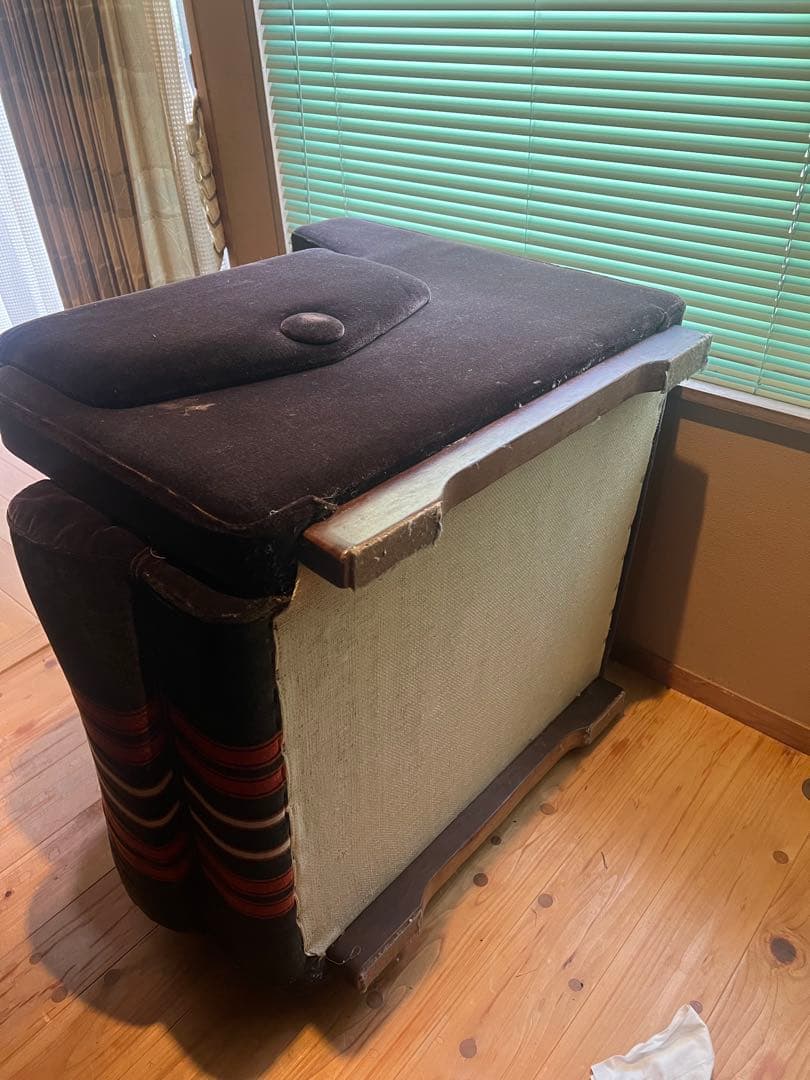モケット　レトロ 椅子　ひとりがけソファー