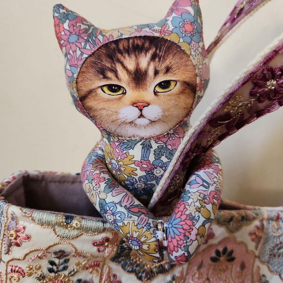 れ*ゃ様 コヤンイサムチョン　インド刺繍生地のカゴバック　ハンドメイド