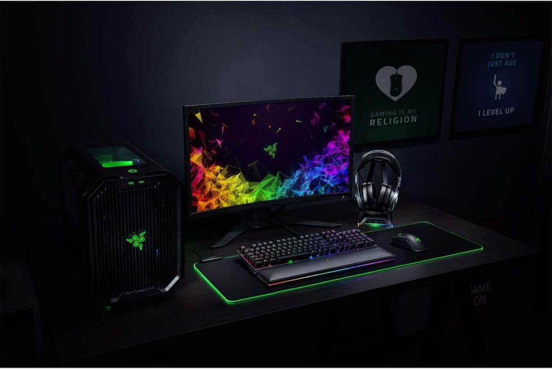Razer NARI ULTIMATE ヘッドセット　ゲーミング　レーザー