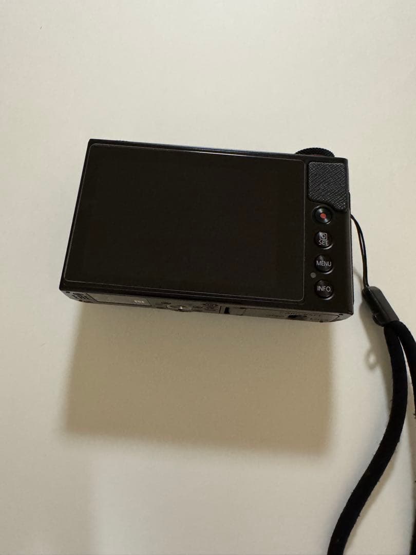 Canon G9X Mark2デジタルカメラ 本体と充電器付き