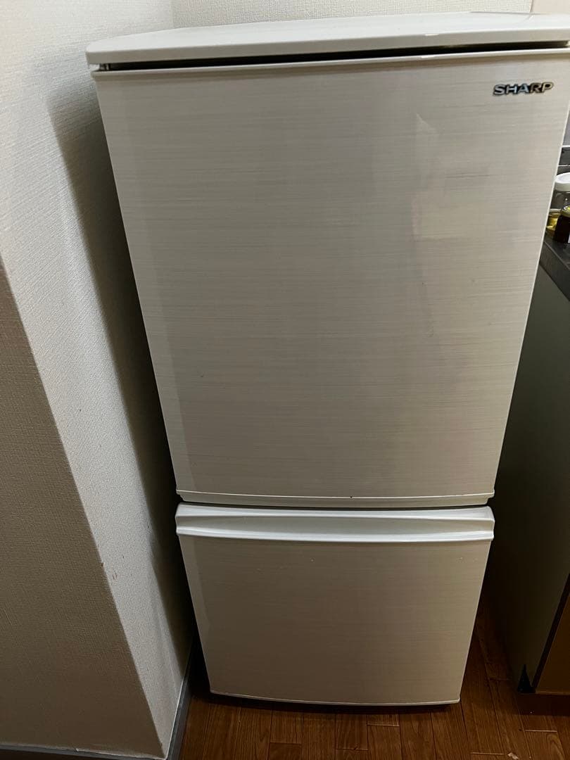 SHARP SJ-D14F-W 冷蔵庫 137L 美品