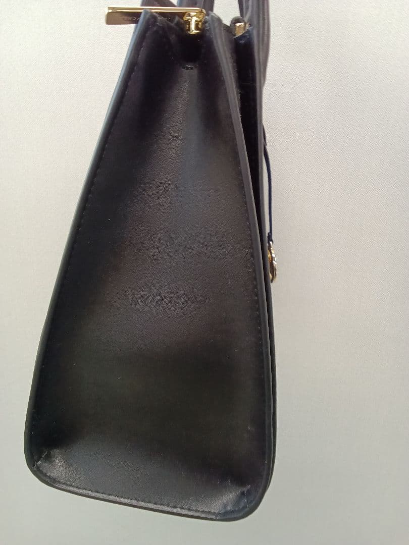 【あいうさん専用】MICHAEL KORS ブラックハンドバッグ