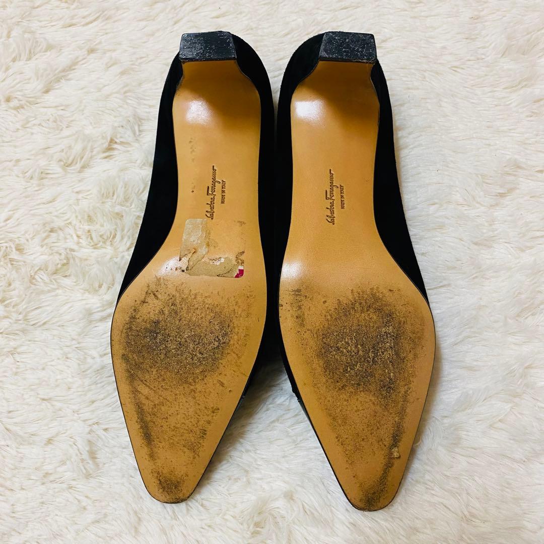 未使用級！Salvatore Ferragamo ヴァラリボン　パンプス