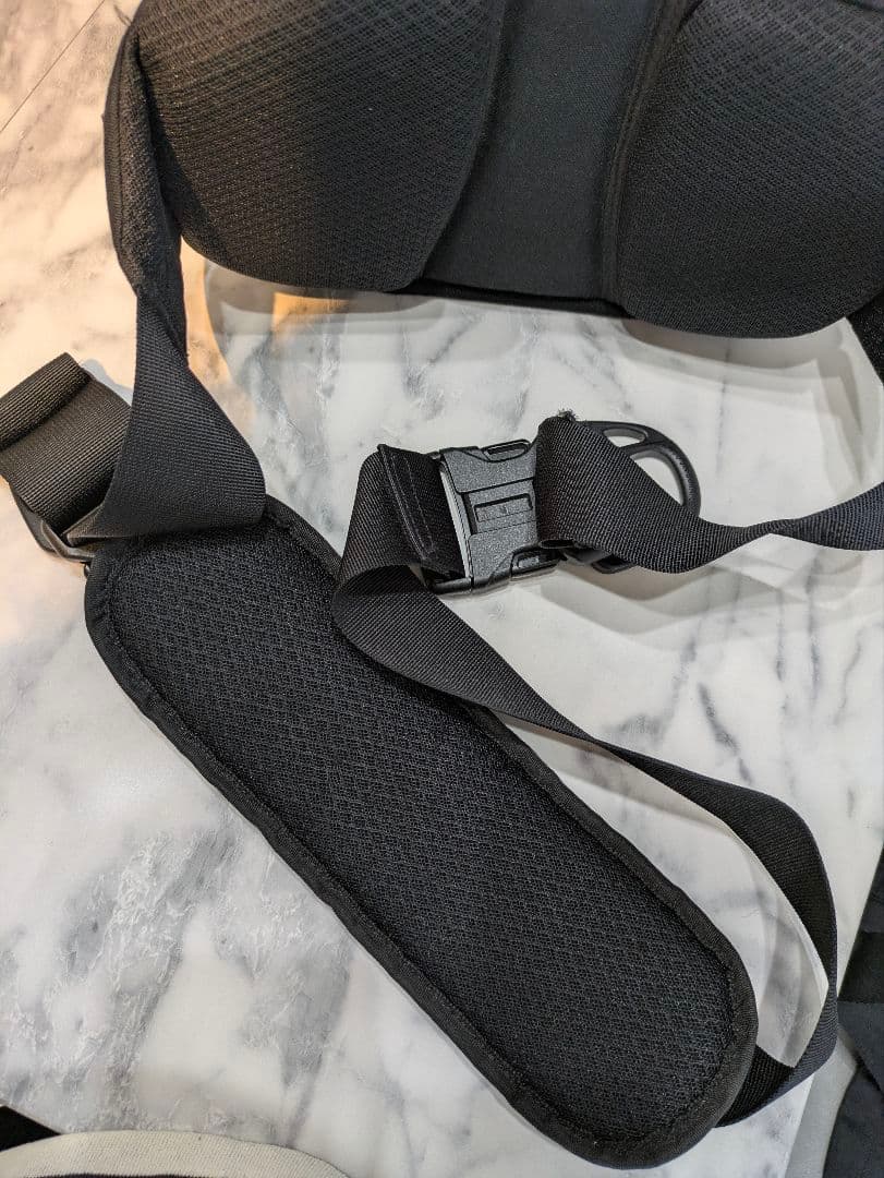 Hugoo ブラック ボディバッグ・ウエストポーチ