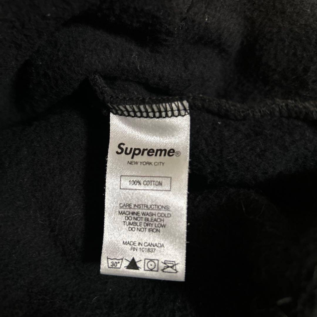 G*様 Supreme パーカー　Mサイズ　カナダボディ