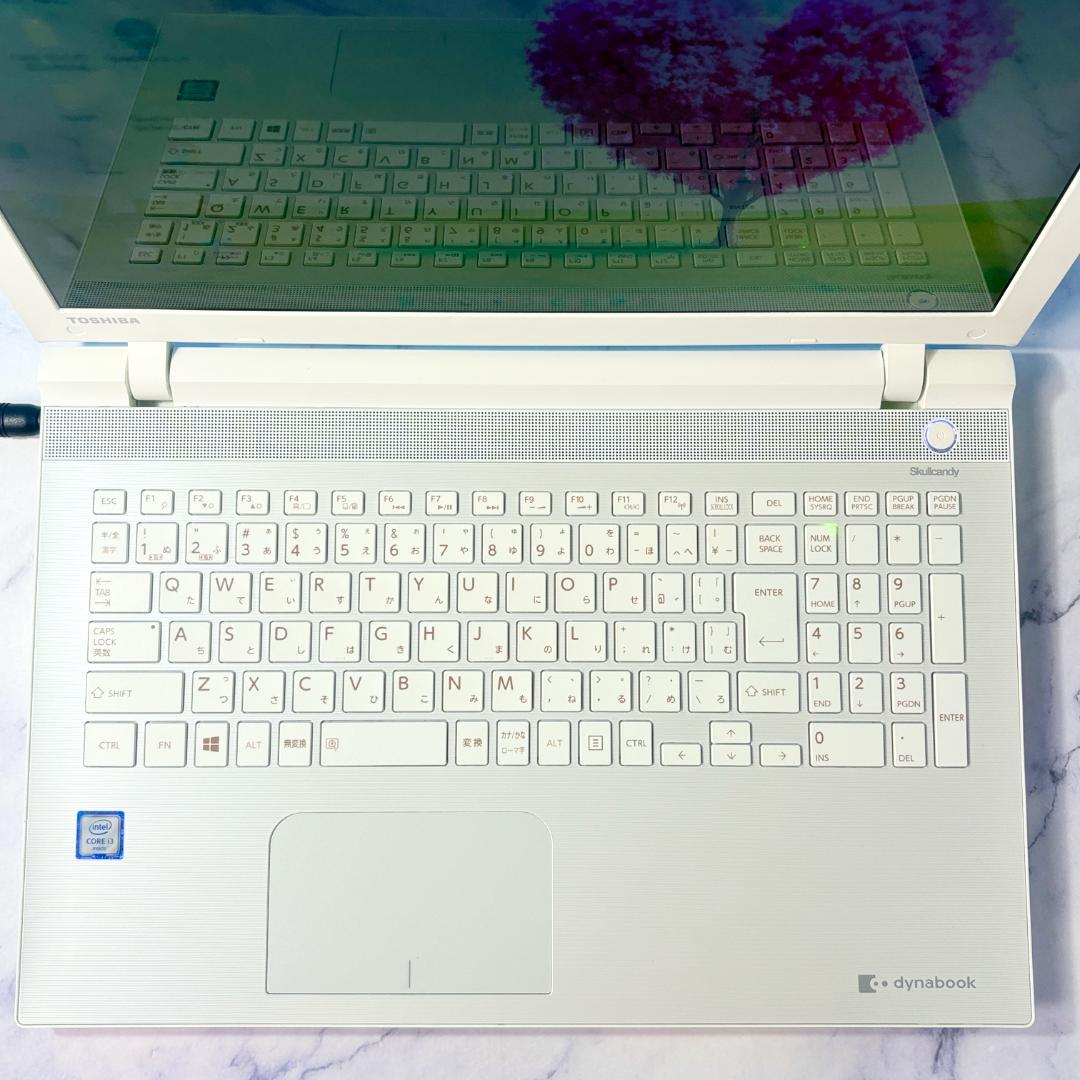 SSDで快速☆メモリ8G・カメラ・DVDマルチ・Win11ホワイトノートパソコン