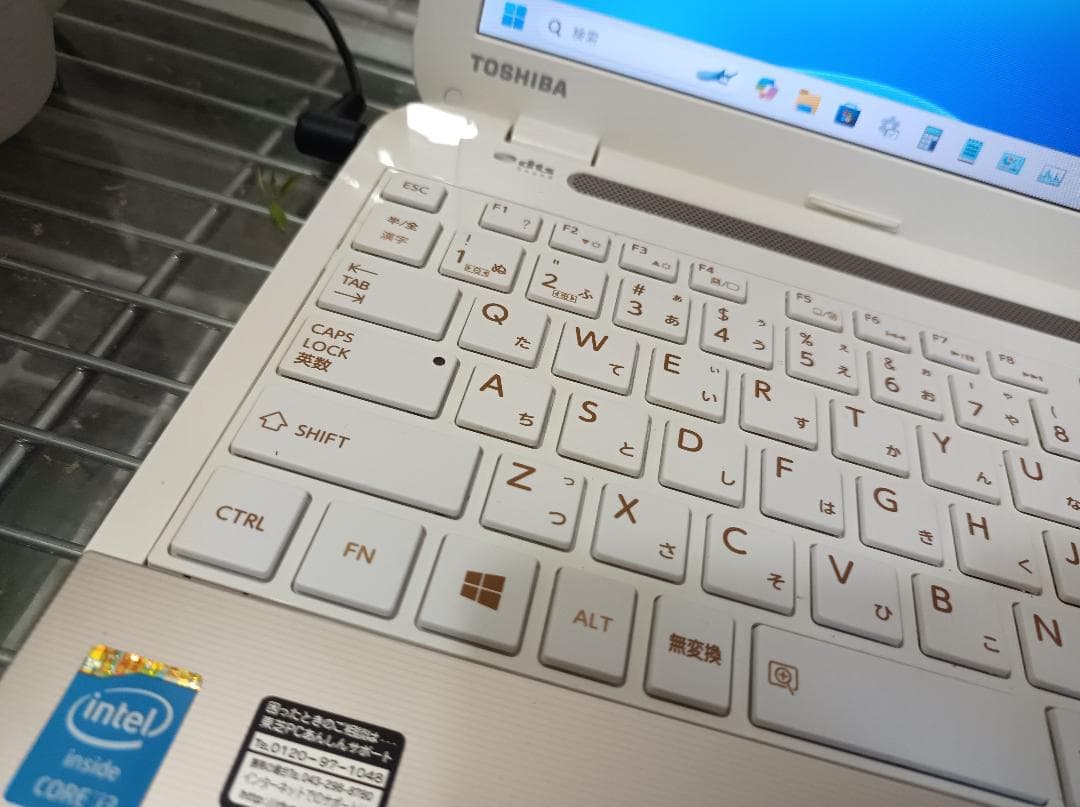 Windows11 750GB/第4世代 i3/メモリ8GB/WEBカメラ