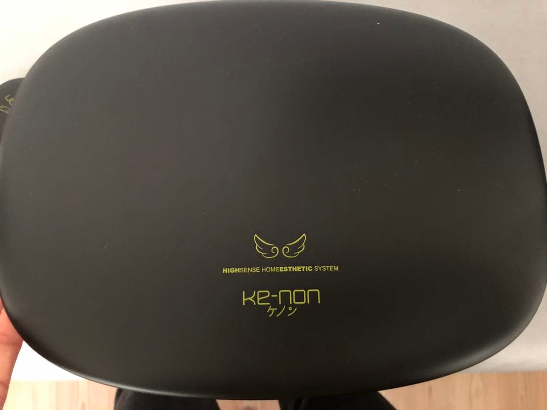 ケノン 脱毛器 KE8B-0008516 2021年製　ブラック