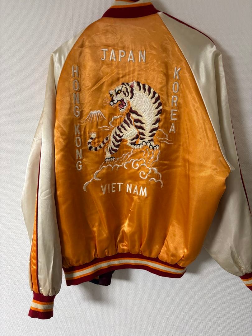 スカジャン バーガンディ オレンジ刺繍