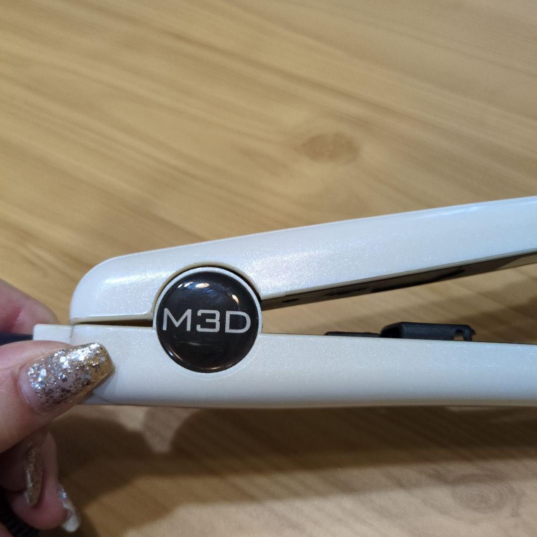 ヘアアイロン M3D Digital Straightening Iron