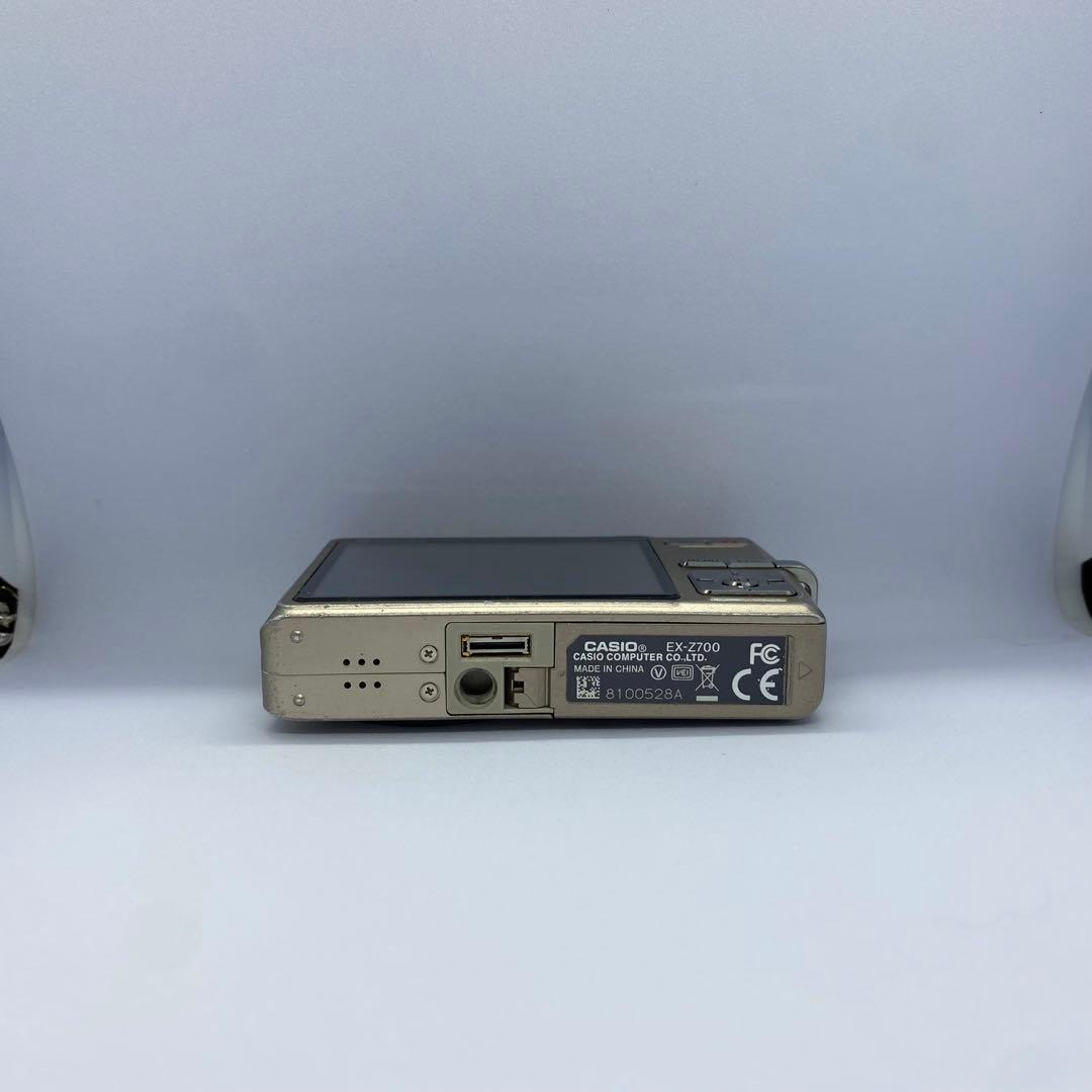 CASIO EXILIM EX-Z700 ゴールド