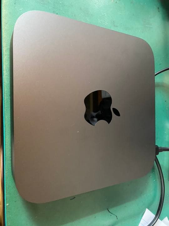(ジャンク) Mac mini late2018 i5 + 32Gメモリ