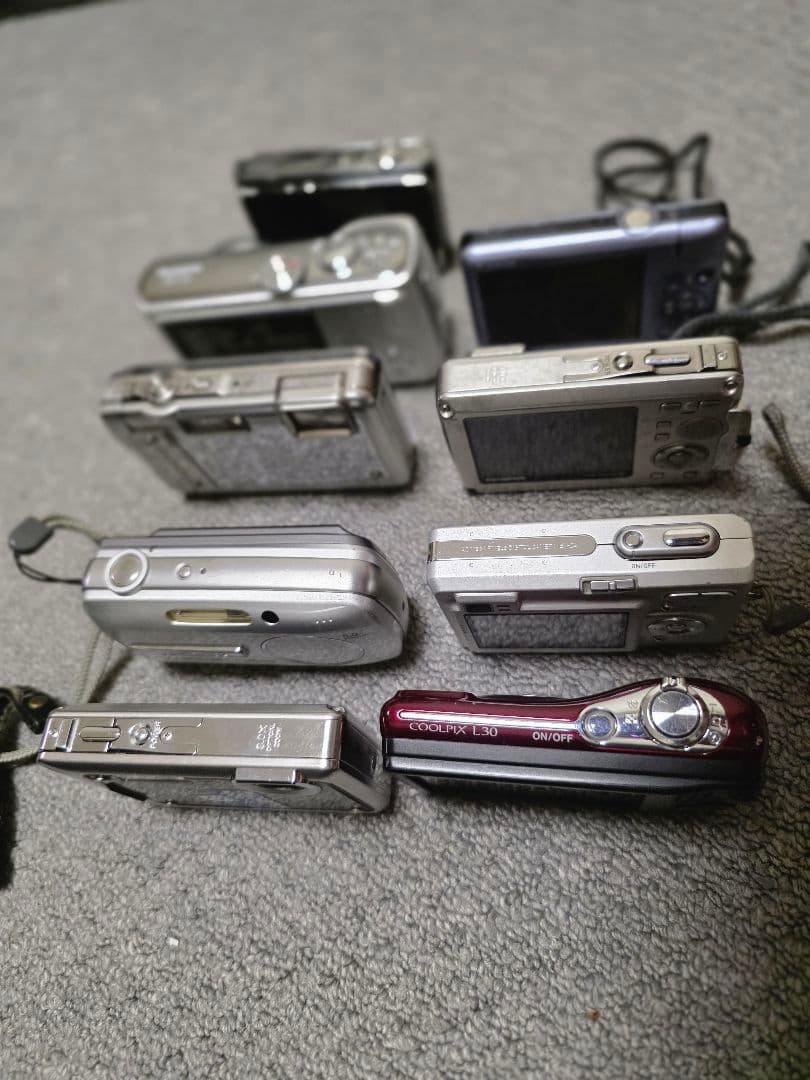 デジタルカメラ　９点セット　(未確認) (ジャンク品)