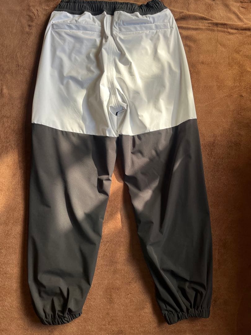 h*★様 スノボ上下ウェアー