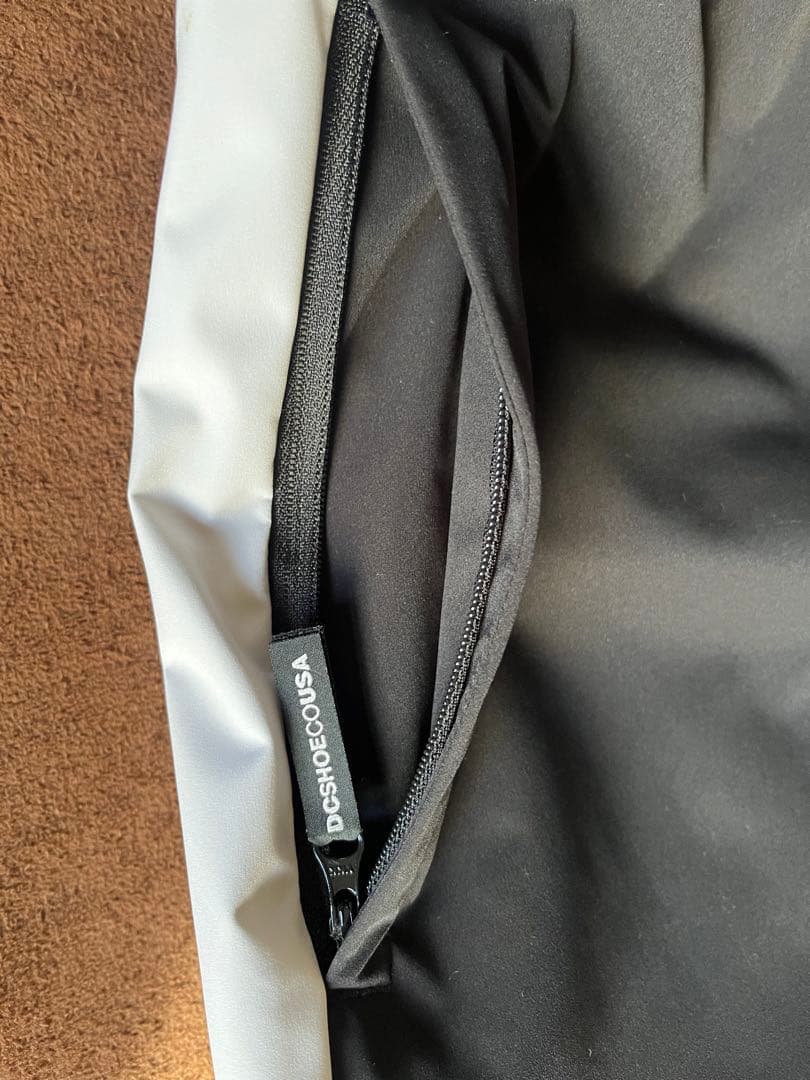 h*★様 スノボ上下ウェアー