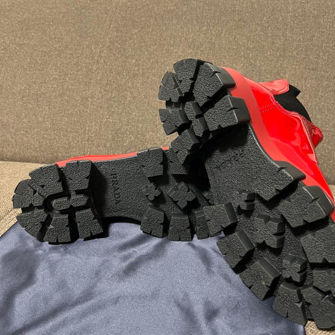 ぴょんPRADA レッド エナメルショートブーツ 厚底 美品 布袋付き