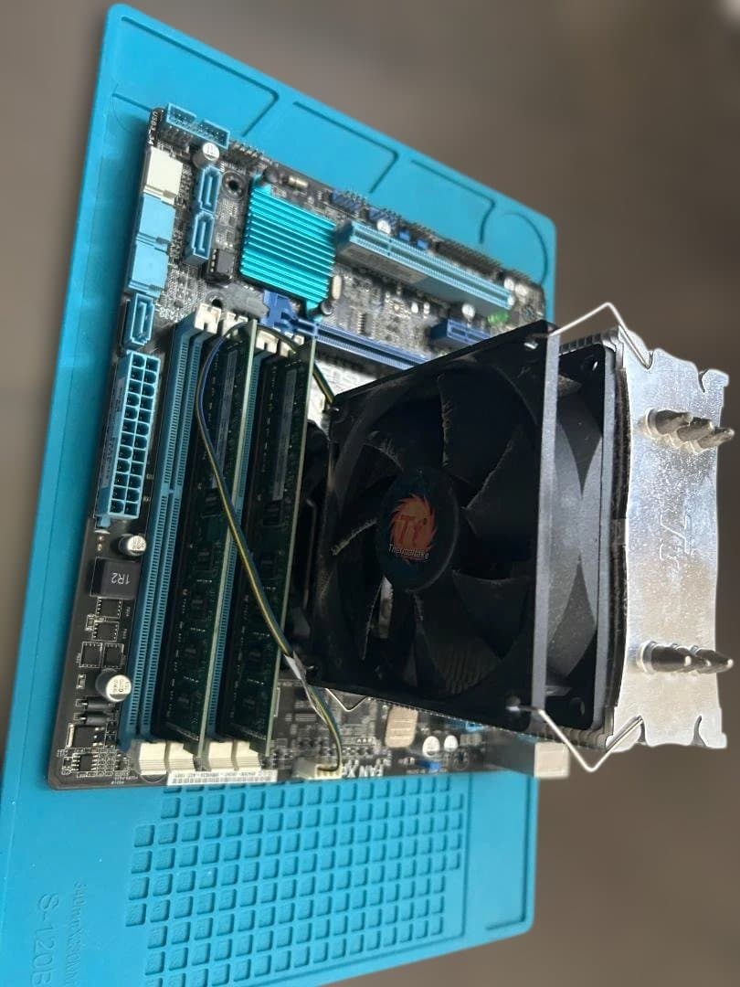 ASUS B75M-PLUS CPU i7 3770 メモリセット