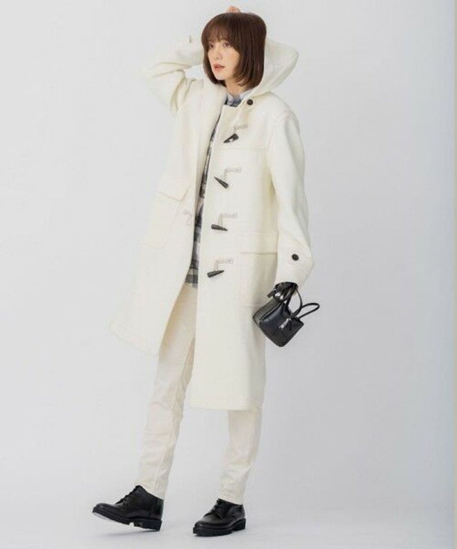【美品】23区 ヘリンボーン ダッフルコート　アイボリー Mサイズ