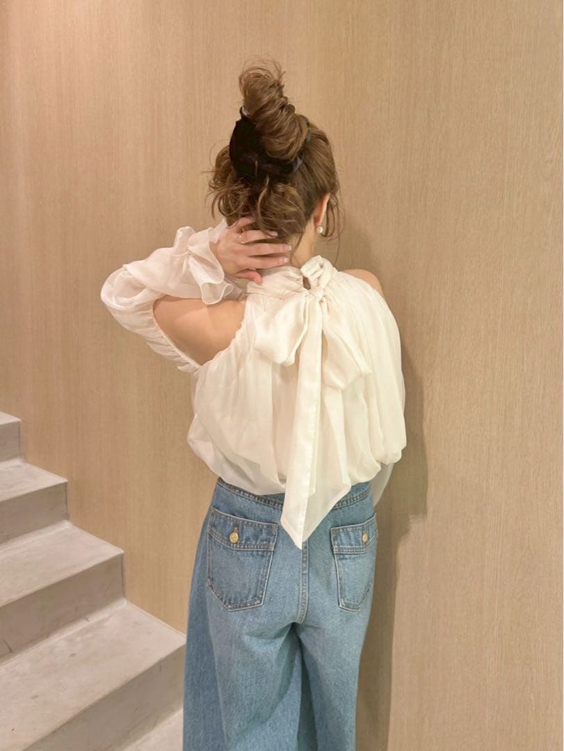 LILYBROUN リリーブラウン ドレープボウタイシフォンブラウス アイボリー