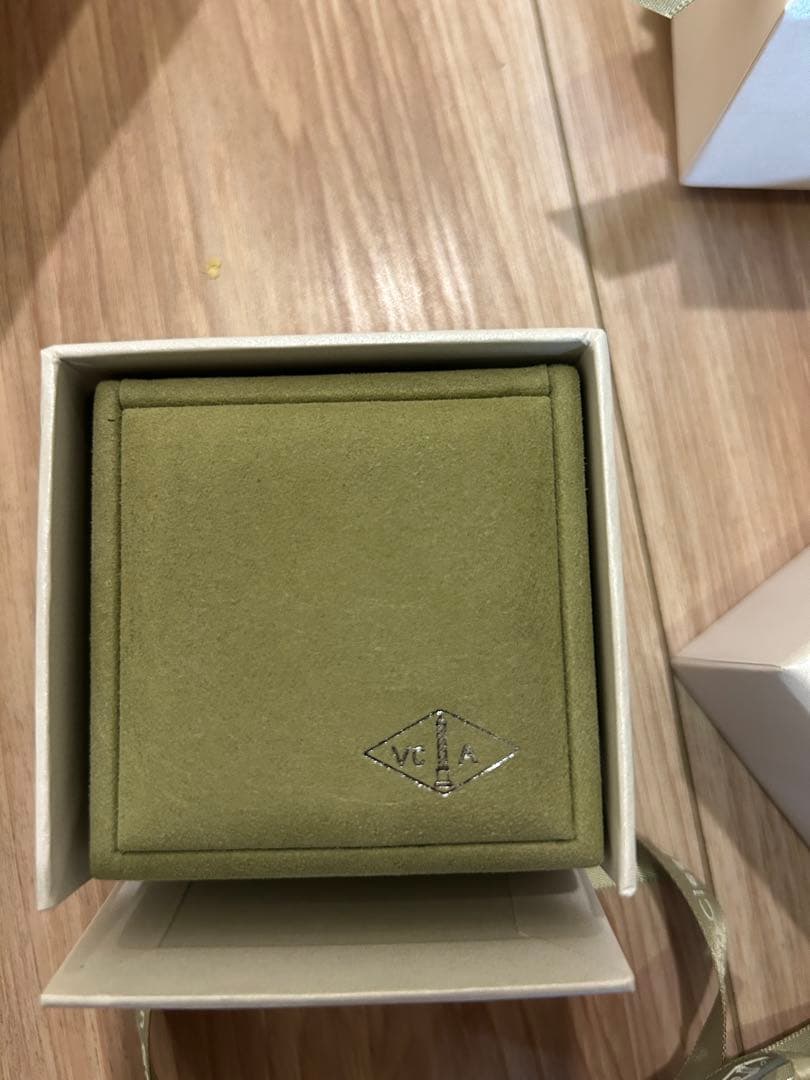 ヴァンクリーフ　空箱