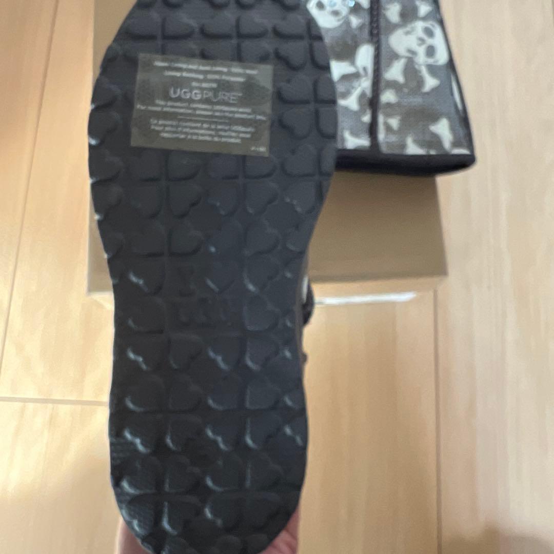 UGG スカルデザイン ムートンブーツ