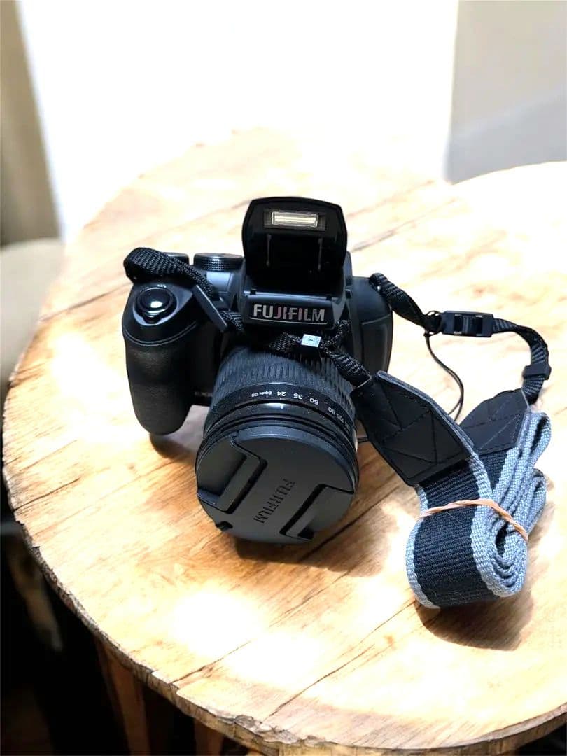 富士フィルム　FINEPIX HS30 EXR 美品　未使用に近い