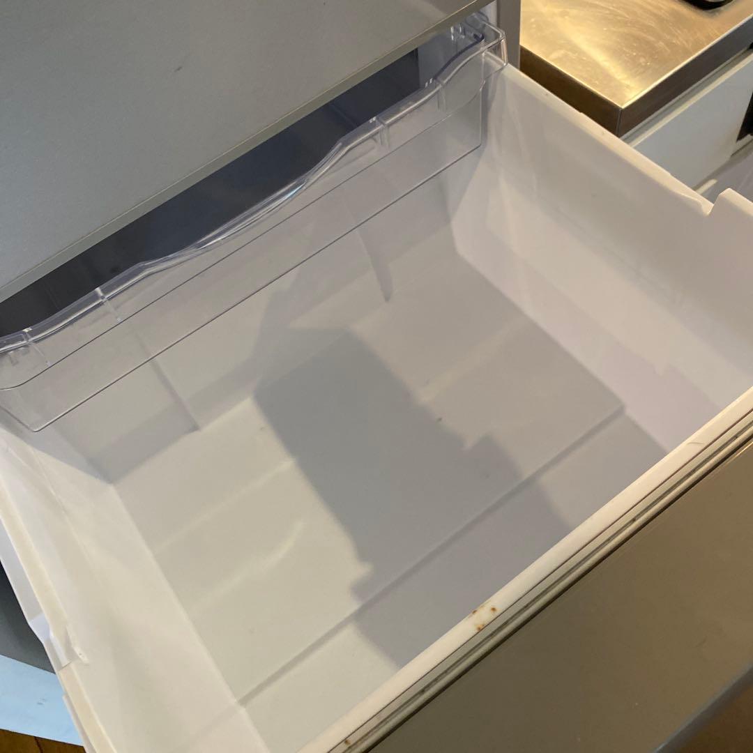 HITACHI 3ドア冷凍冷蔵庫 265L （真空チルド 急速冷凍 製氷器付き）