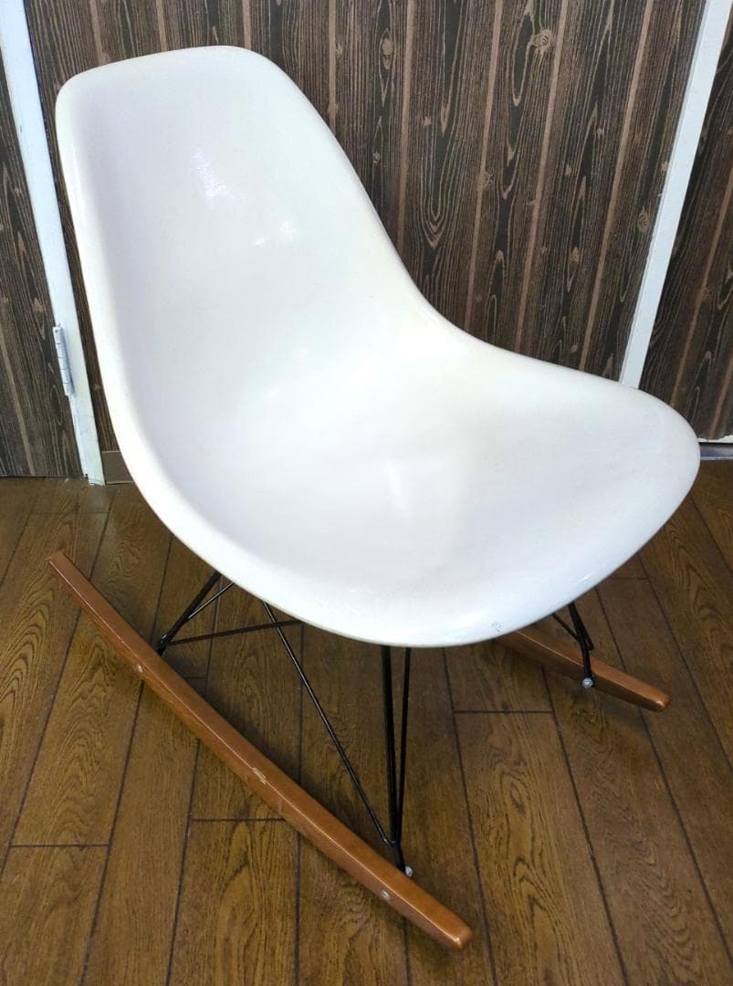 〈即購入可〉ハーマンミラー イームズ チェア ホワイト 現状渡し