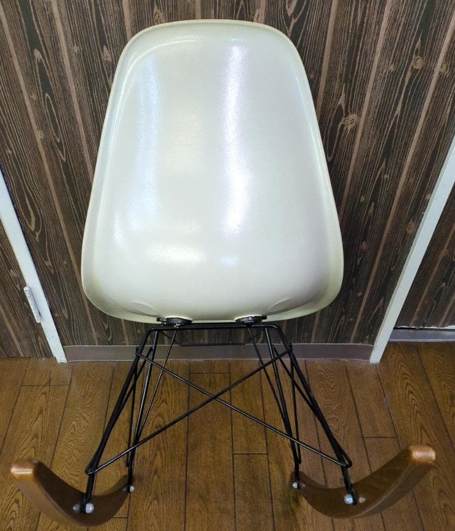 〈即購入可〉ハーマンミラー イームズ チェア ホワイト 現状渡し