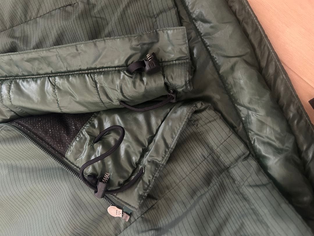 patagonia メンズダウンジャケット xs