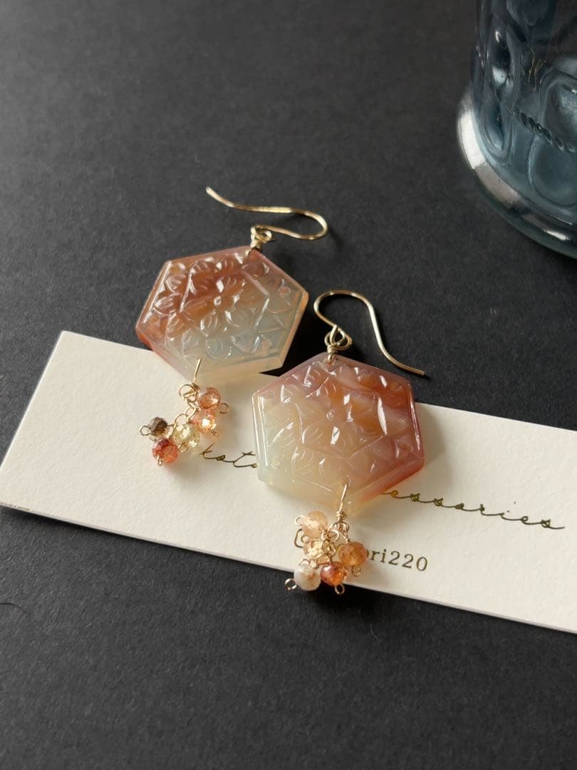 専用 ソーダライトのピアス R756