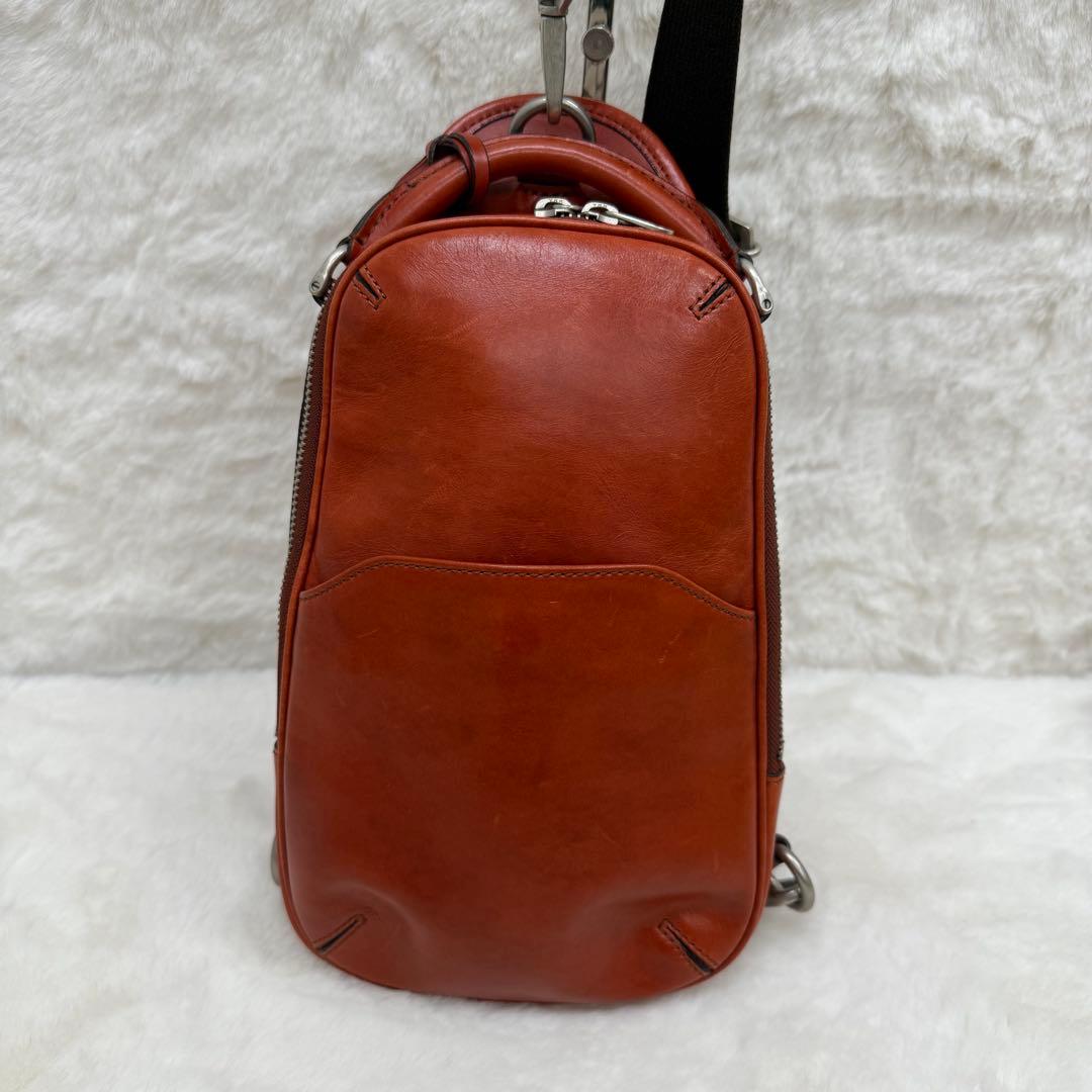 エルゴポック　ボディバッグ　ショルダーバッグ レザー