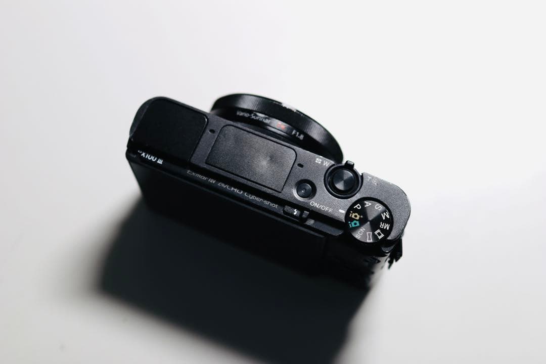 デジタルカメラ sony rx100m3