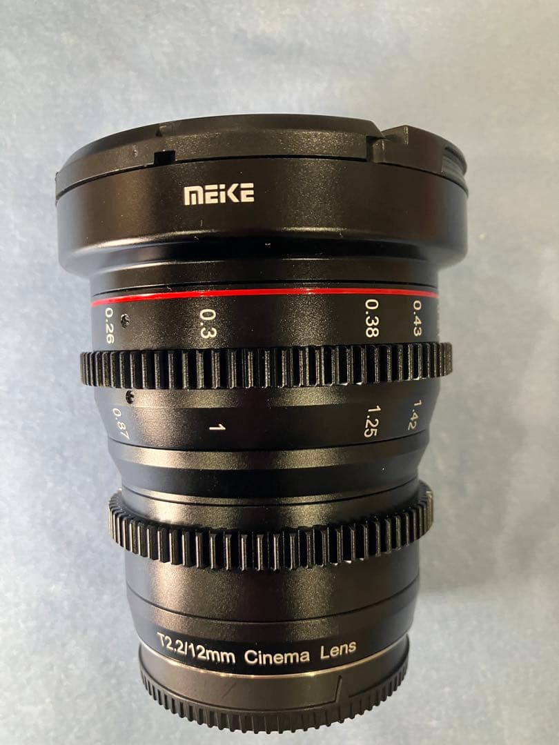 Meike 12 mm T2.2 シネマレンズ　マイクロフォーサーズ