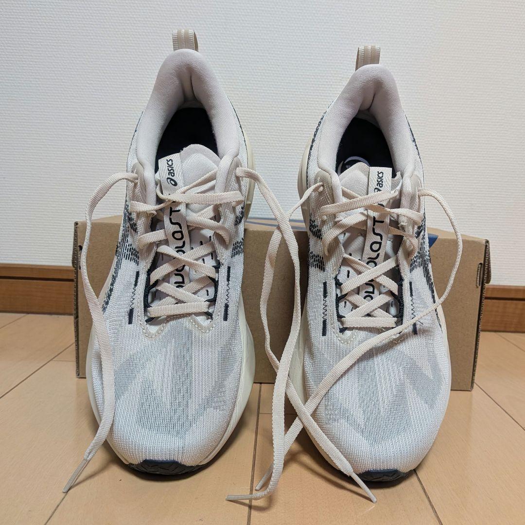 ASICS NOVABLAST5 【26.5cm！】