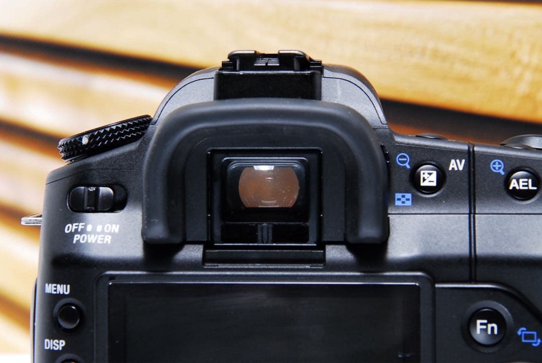 初心者向け SONY α200 レンズセット ソニー デジタル一眼レフ カメラ