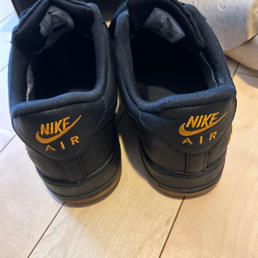 NIKE AIR FORCE GORE-TEX ブラックスニーカー　ナイキ