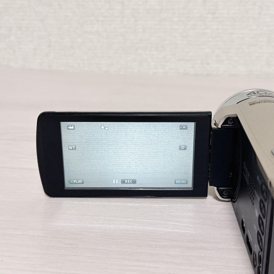 2222【極美品】JVC Everio フルHDビデオカメラGZ-E117