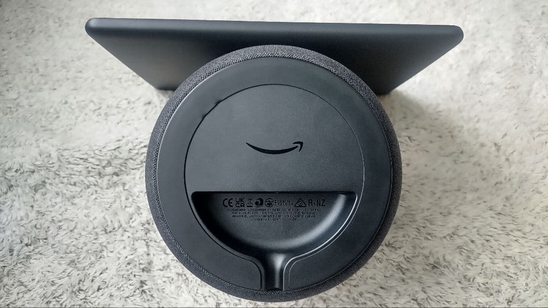 （美品）Echo Show 10 第3世代　チャコール