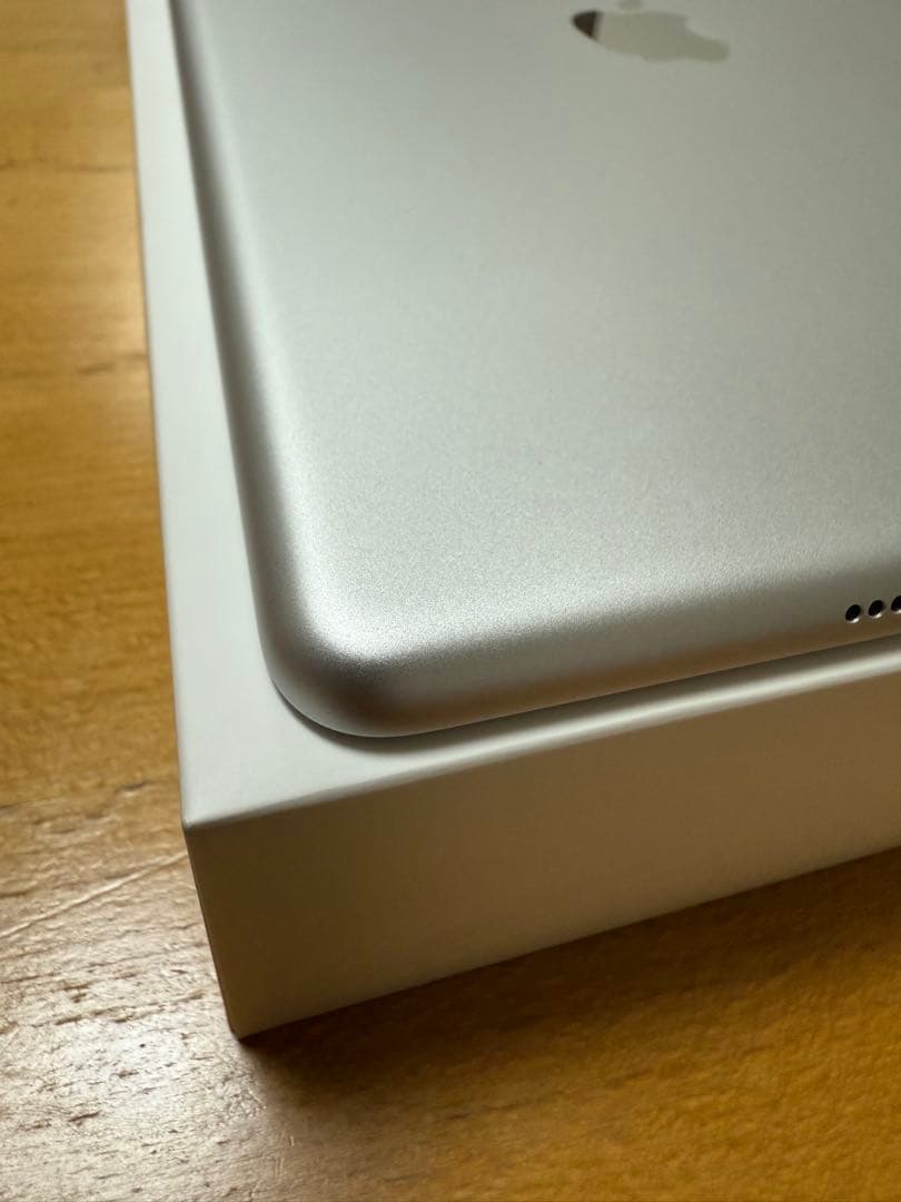 iPad 第9世代 シルバー 64GBWi-Fiモデル + pencil付き