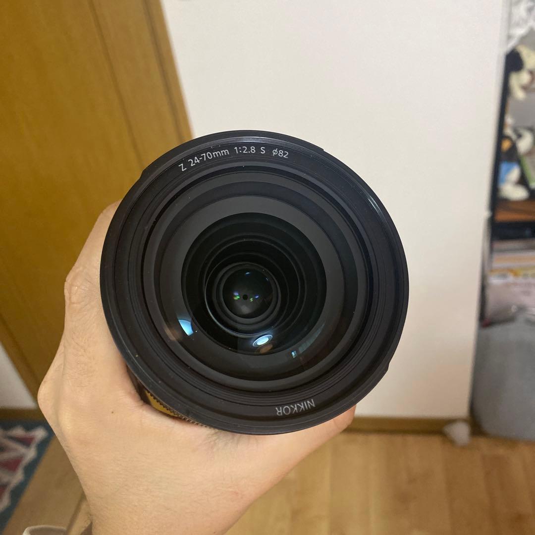 Nikon 24-70/2.8S ズームレンズ