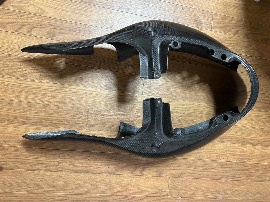 初期型ハヤブサ用ドライカーボンシートカウル