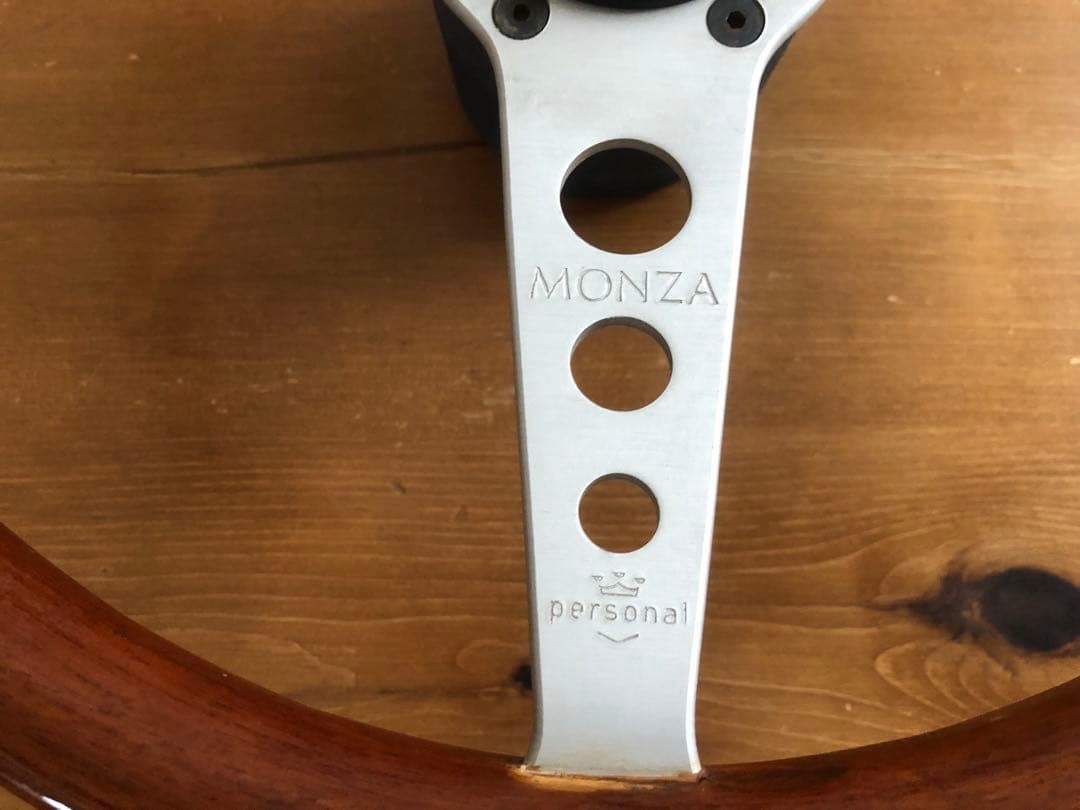 personal MONZA ウッドステアリング ホーンボタン付き 当時物　中古