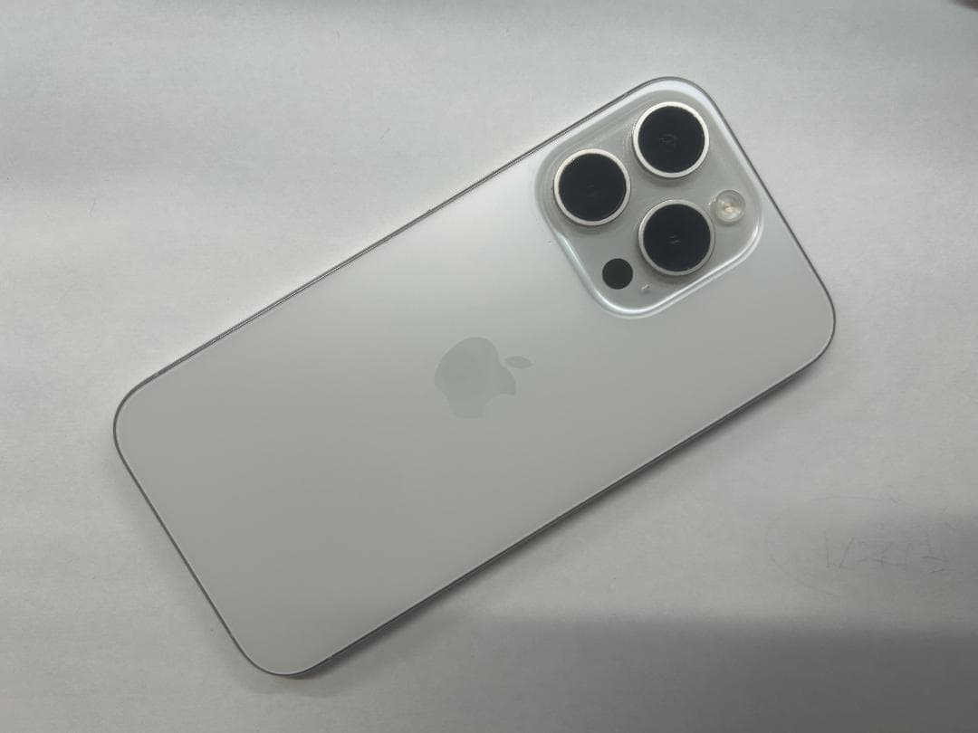 最終価格 SIMフリー iPhone15 Pro ホワイトチタニウム 256GB