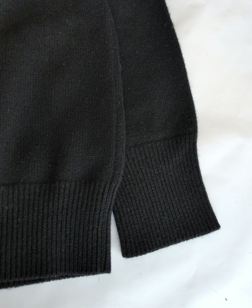 latest ミドルゲージタートルニット