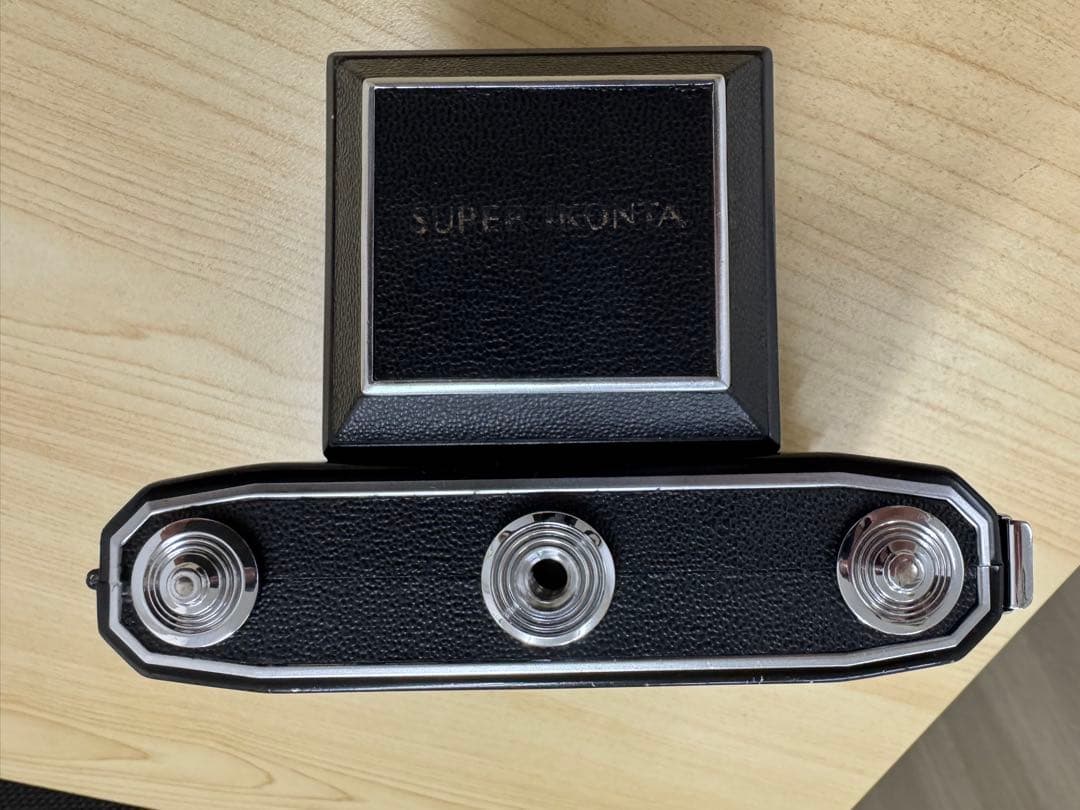 ツァイスイコン　Tessar 75mm f/3.5 中判フィルムカメラ