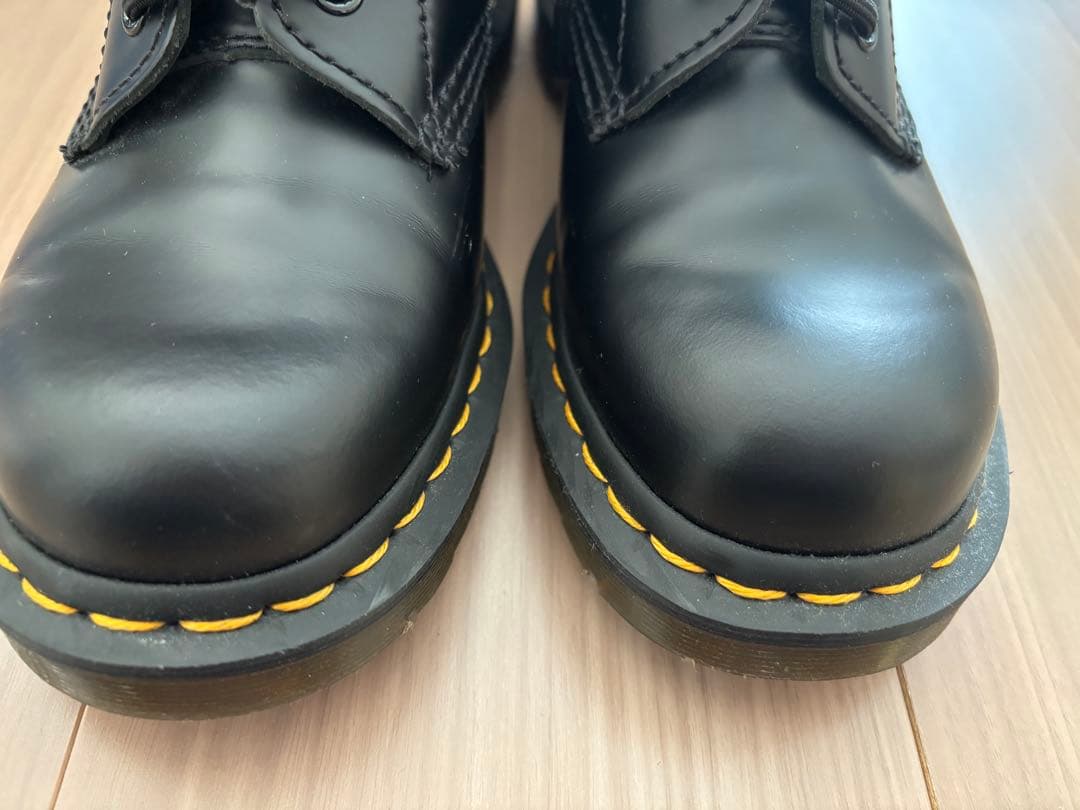 Dr. Martens 1460 ブラック8ホール